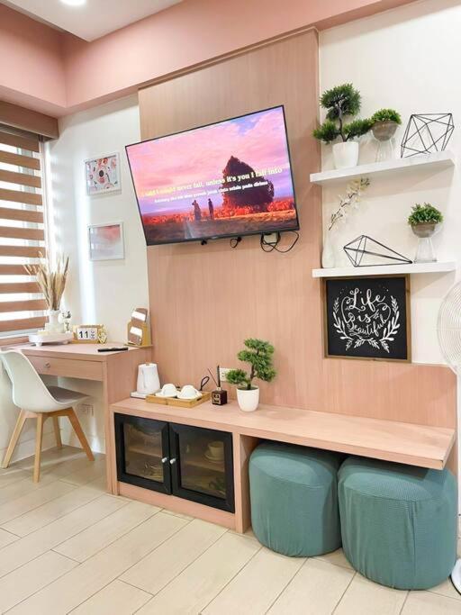 Lovely Unit With Free Wi-Fi & Netflix I Across Naia T3 Airport Manila Exterior foto